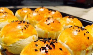 20个蛋黄酥的配方（20个蛋黄酥的配方做法）
