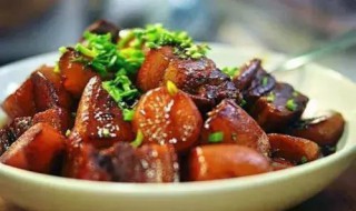 五花肉炖什么好吃 酸菜五花肉炖什么好吃
