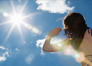 野外夏天中暑后如何急救（户外中暑的处理方法）