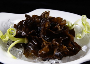 冬季进补吃什么食品效果最好 冬天进补吃什么食物最好