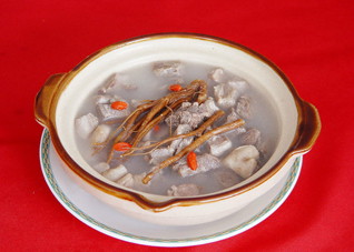 巧用药膳治痛经 治疗痛经的民间良方