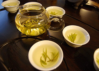 春季上火喝什么茶（春季上火喝什么茶好）