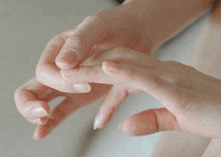 手指健身小妙招教你轻松保健（手指健身小妙招教你轻松保健）