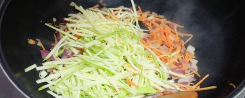 混合蔬菜怎么炒 混合蔬菜怎么炒才好吃