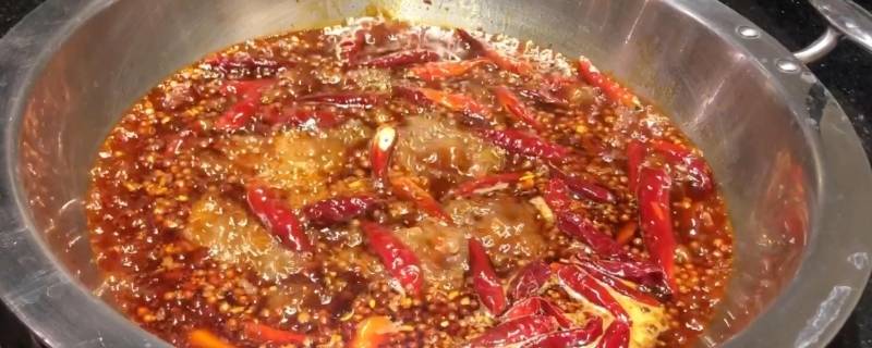 火锅底料怎么炒大虾（火锅底料怎么炒虾好吃）