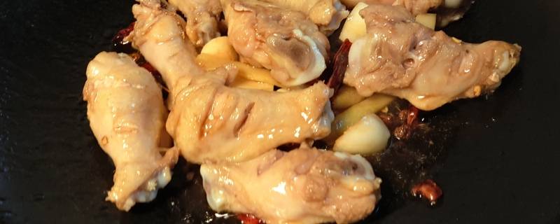 炒鸡腿怎么入味（炒鸡腿怎么入味好吃）
