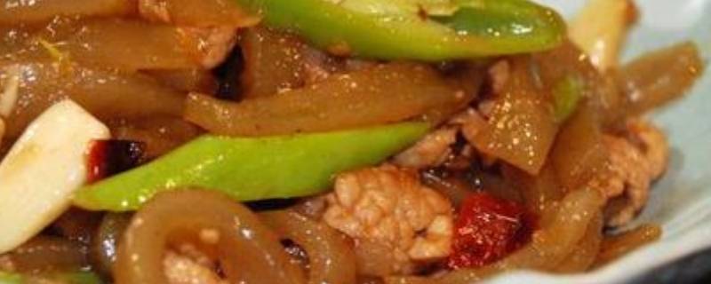 红薯干炒肉怎么做好吃法（红薯干烧肉怎么做好吃）