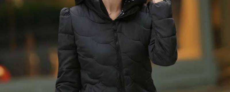 白鹅绒羽绒服怎么洗 白鹅绒羽绒服洗完有味道