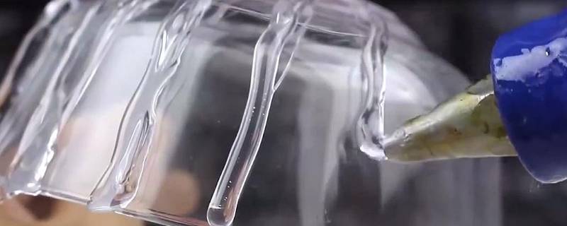 热熔胶熔点（热熔胶的成分）