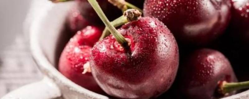 车厘子晚上冬天可以放车里吗 车厘子能放车里吗