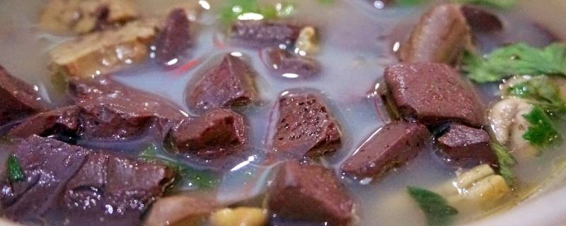 鸡血怎么做成嫩血块（鲜鸡血怎样变成熟鸡血）