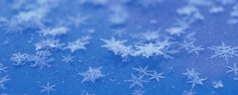 洁白的雪花像写比喻句（洁白的雪花像什么比喻句）