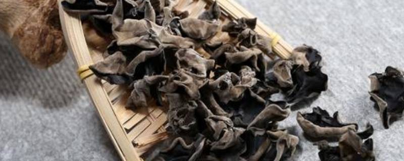 黑木耳煮多久 黑木耳煮多久有毒