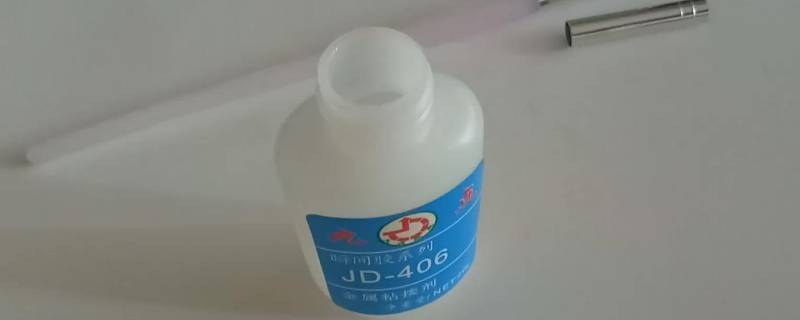 什么可以溶解pvc胶水（什么能溶解pvc）