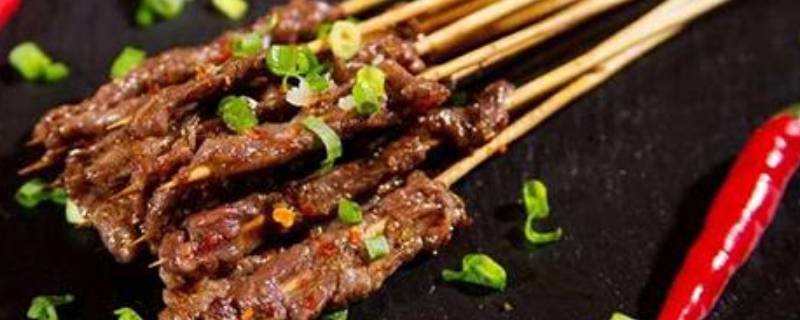 烧烤可以隔夜吃吗（烧烤可以隔夜吃吗有害吗）