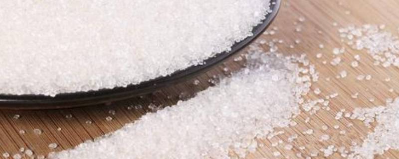 白糖熏肉不上色还苦怎么回事（白糖熏肉不上色还苦怎么回事儿）