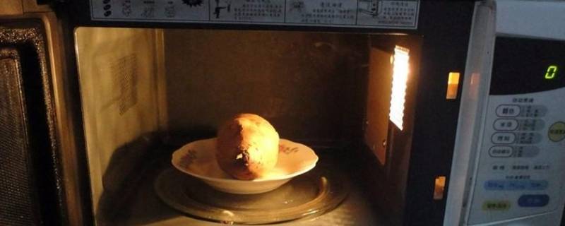 塑料杯可以放微波炉加热吗 微波炉不能放五类