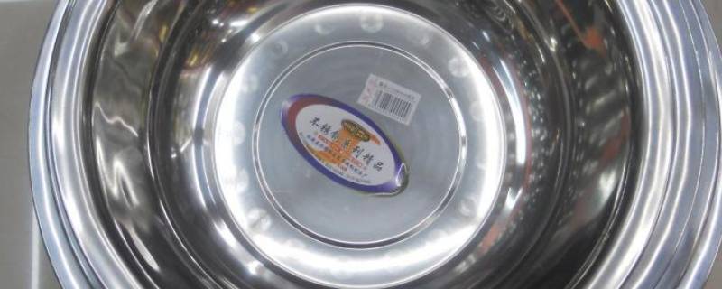 不锈钢上面的商标胶怎样除掉（不锈钢制品上的商标胶怎么除）