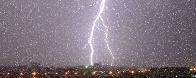 下雪为什么会打雷 下着雪为什么还会打雷