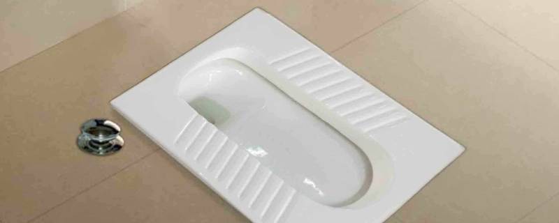 蹲式厕所堵住了怎么办如何疏通