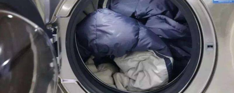 羽绒服烘干会爆炸吗（洗衣机烘干羽绒服会爆炸吗）
