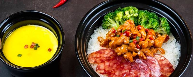 煲仔饭怎么加热 自热煲仔饭怎么加热