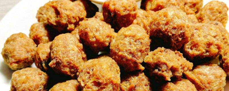 油炸圆子需要哪些配料（炸圆子放什么调料好吃呢）