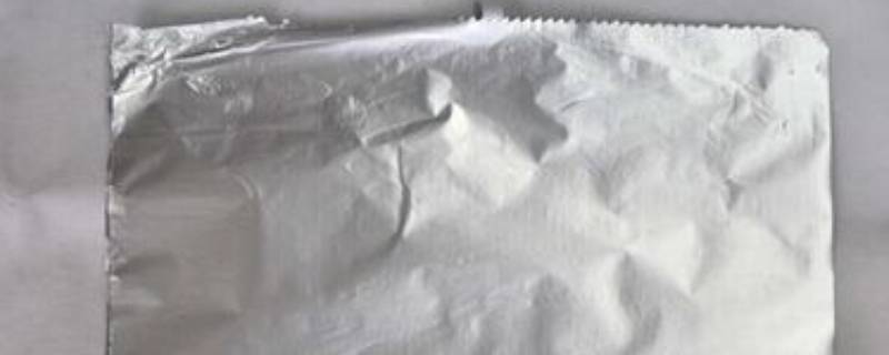 锡纸放微波炉里会怎样（锡纸能放微波炉里不）