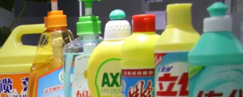 洗洁精可以洗头吗（洗洁精能否洗头）