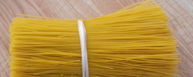 玉米面面条冷水泡多久可以煮 玉米面条用凉水泡还是用热水泡