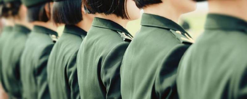 一抹军绿代表的是什么 军绿的意思