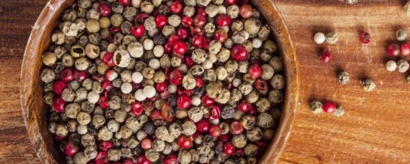 胡椒和花椒一样吗（花椒和胡椒有什么不一样）