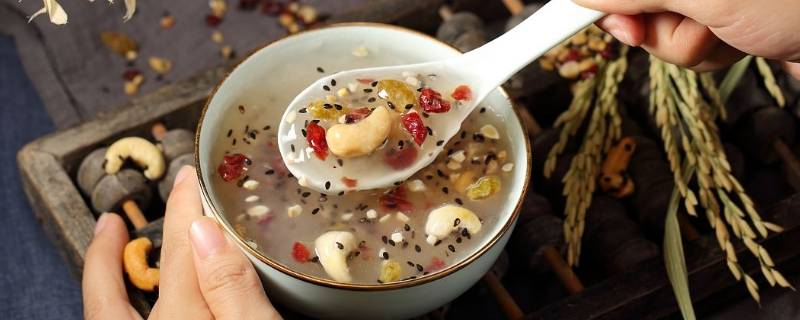 藕粉羹怎么冲泡（奇亚籽速溶果粒藕粉羹怎么冲泡）
