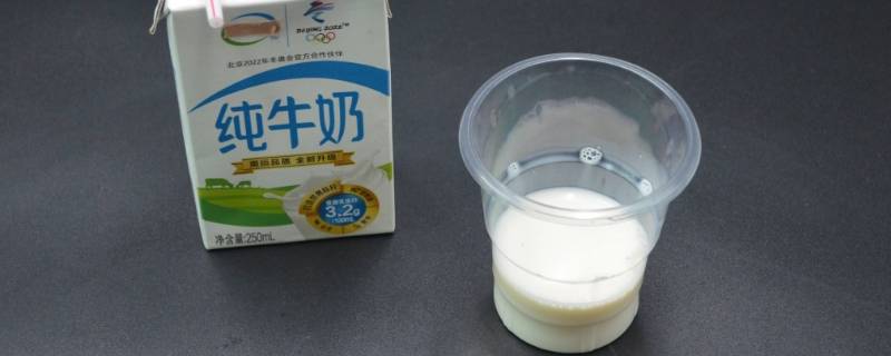 牛奶过期一年了如何利用（牛奶过期怎么用好呢）