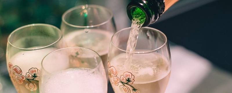 起泡酒开了可以放多久（起泡酒开口后能放多少天）