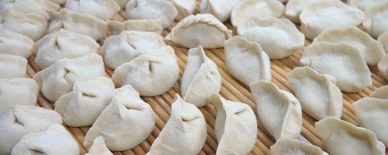 带饺子用饭盒怎么不粘 饺子装饭盒怎么能不粘