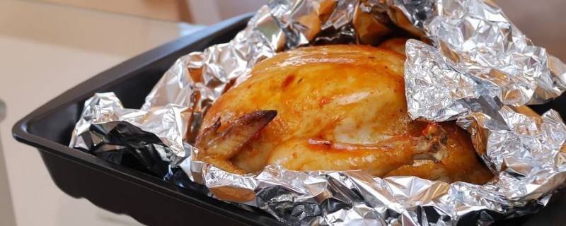锡纸用哪一面接触食物（锡纸应该用哪一面接触食物）
