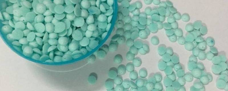 用了留香珠还要用洗衣液吗（用了留香珠还要用洗衣液吗?）