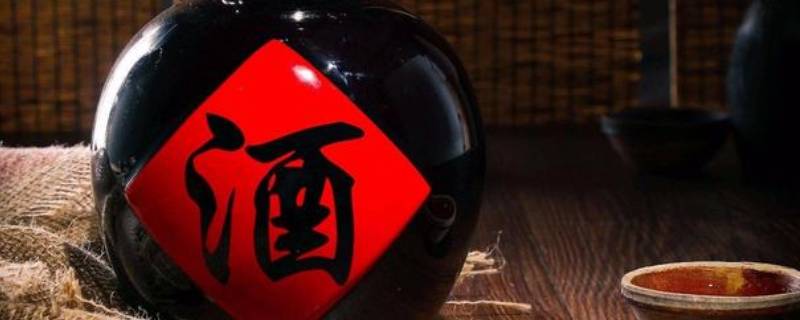 在东北节日送三瓶酒是什么意思（送人三瓶酒有忌讳么）