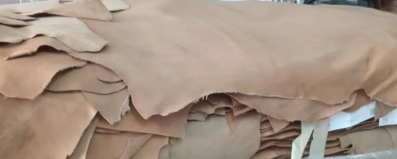哑光皮有清洁膏的印子怎么处理 哑光皮有清洁膏的印子怎么处理好