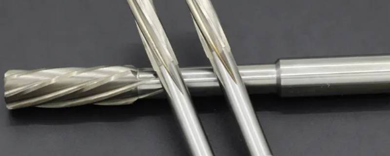 机用铰刀可以用手电钻吗 电钻可以用铣刀吗