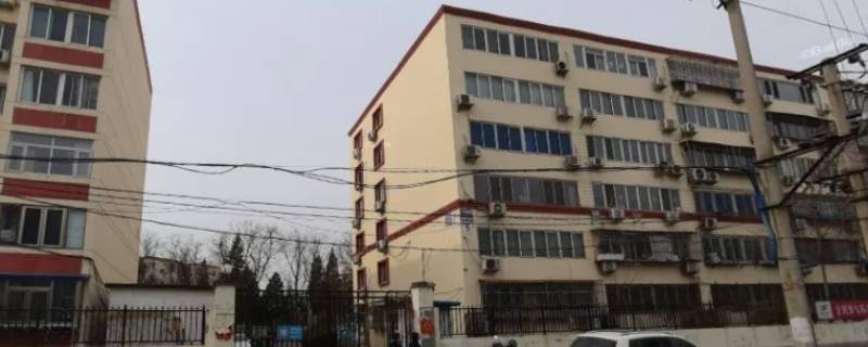 万甲15号院2区是什么人住 甲15号院3区都住的什么人