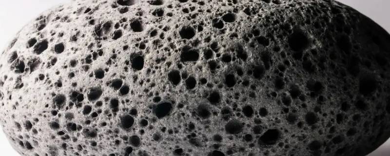 火山石可以当吸水石吗（火山石可以当吸水石吗图片）