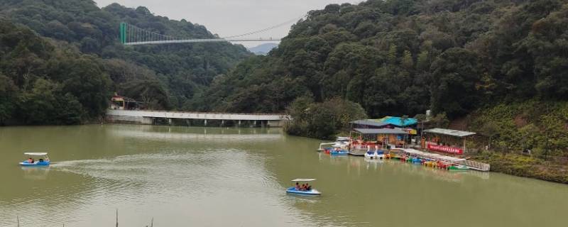 福州飞云峡景区有地方吃住吗（去福州飞云峡景区如何乘车）