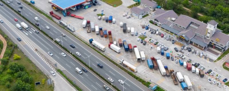 广州回南宁一路上都有充电站吗 2021广州回南宁需要隔离吗