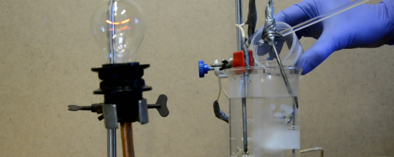 两步滴定法是剩余滴定法吗（两步滴定法是剩余滴定法吗对吗）