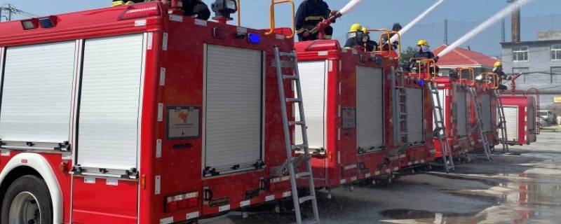 静安消防救援站配置有几辆车 静安区5个消防队地址