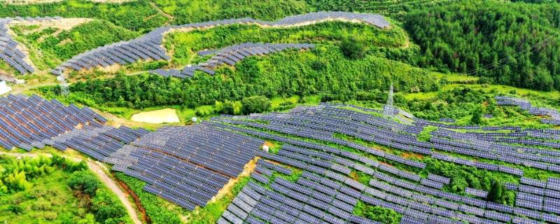 山地光伏引孔塌孔怎么解决 山地光伏基础打孔