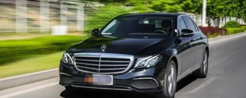 奔驰e300和s400像吗 奔驰e300和奔驰s400图片对比