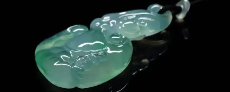 裴翠开窗光圈越亮越好吗